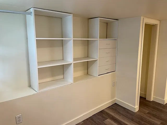 245 Union St #4 — Photo 5