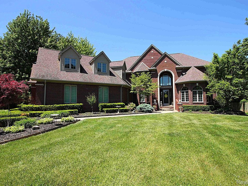 1st image of 37373 Moravian Dr