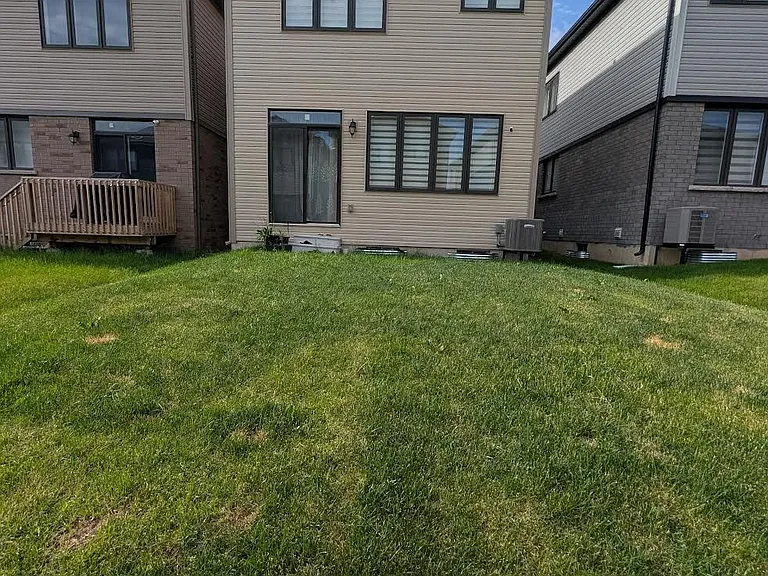 28 Amos Ave — Photo 13