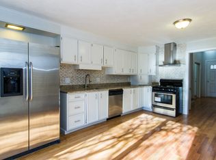 17 Oakes St, Everett, MA 02149