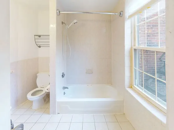 35 Dwight St #2, Boston, MA 02118