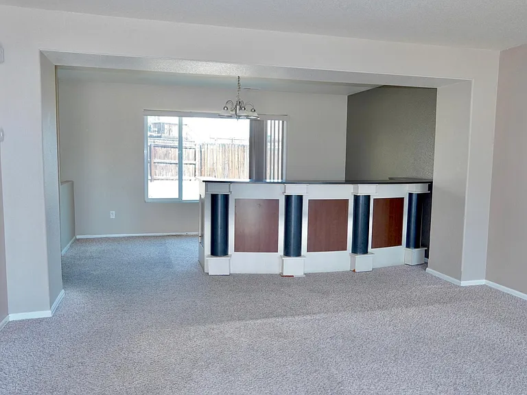 7620 Artisan Pl — Photo 2