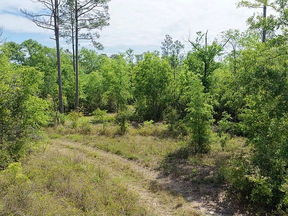 2nd image of Vacant Ne Cedar Trl
