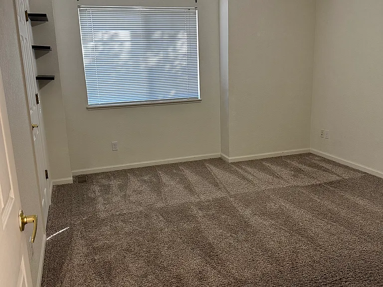 2120 Timber Creek Dr #K — Photo 10