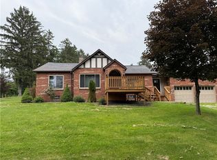 30 Lightcap Rd, Latrobe, PA 15650
