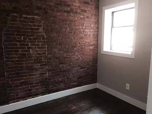 Rented by Premier Metro Realty Corp | media 16