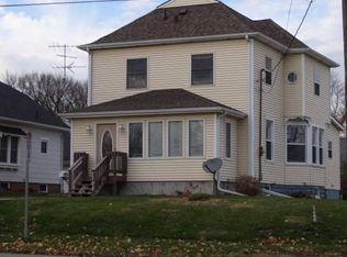 1700 Agency St, Burlington, IA 52601