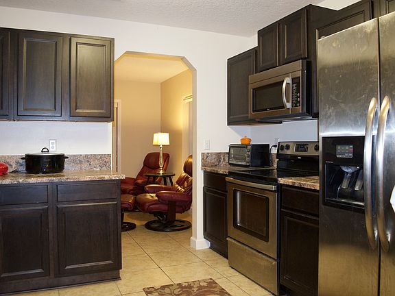 5th image of 8111 NW 54th St