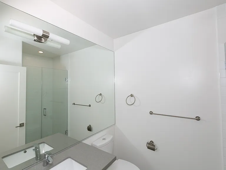 28-34 Highland Ave #30 — Photo 2