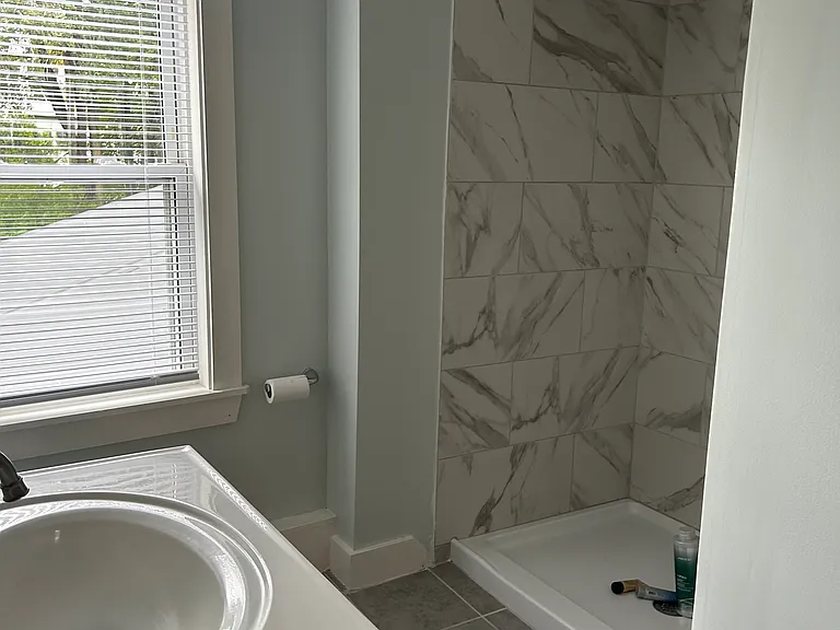 927 Valley Rd #8 — Photo 6