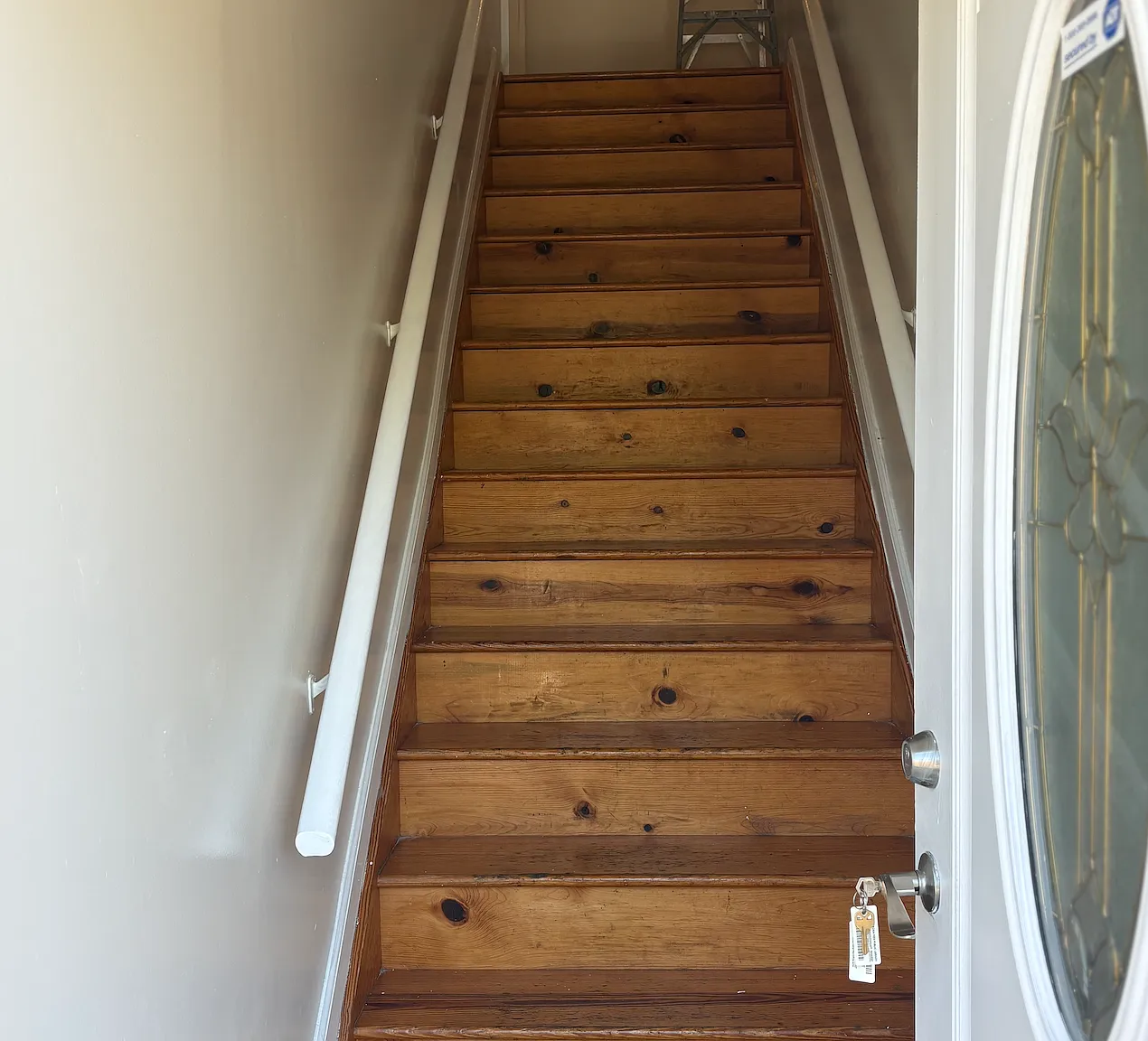 3 bed, 2500 sqft, $3,500 — Photo 1