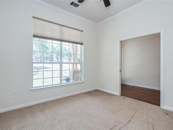 5th image of 300 Errol Dr
