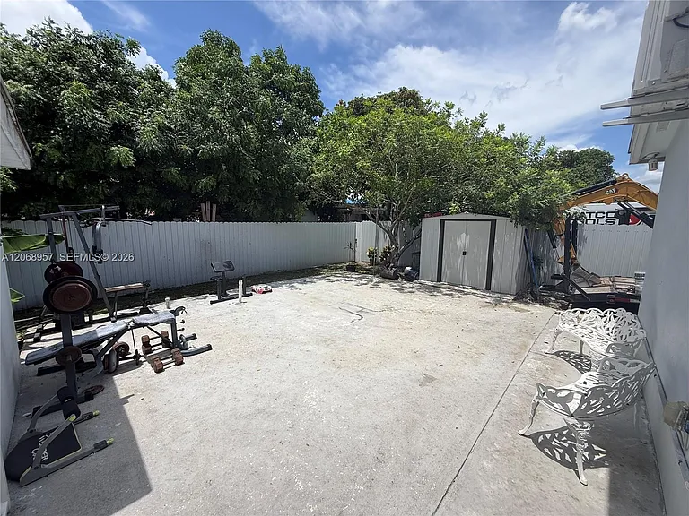 19700 NW 44th Ave — Photo 21