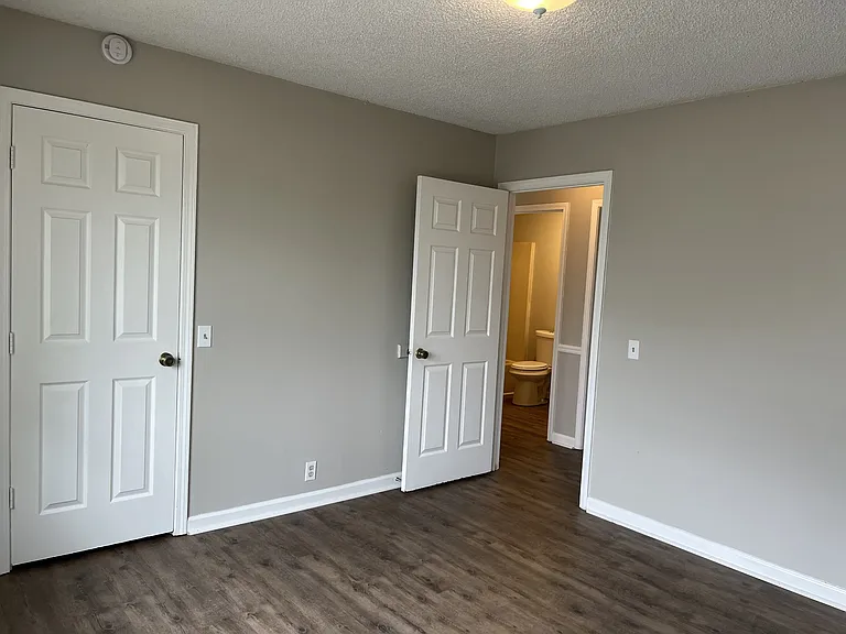 115 Forest Ave #103 — Photo 10