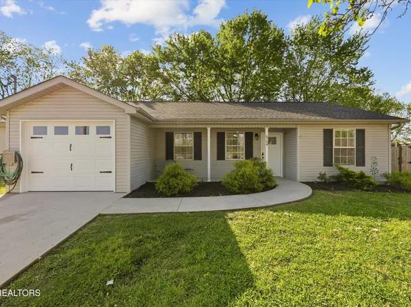 6704 Tim Bennett Ln, Knoxville, TN 37918