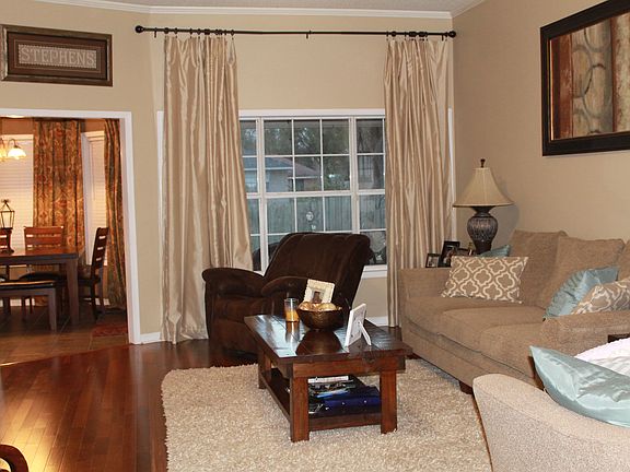 5th image of 206 Timberwood Dr