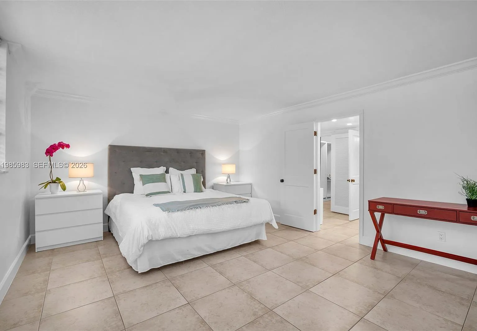 2 bed, 1496 sqft, $7,950 — Photo 4