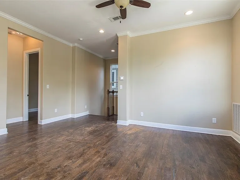 1424 Eddington St — Photo 7