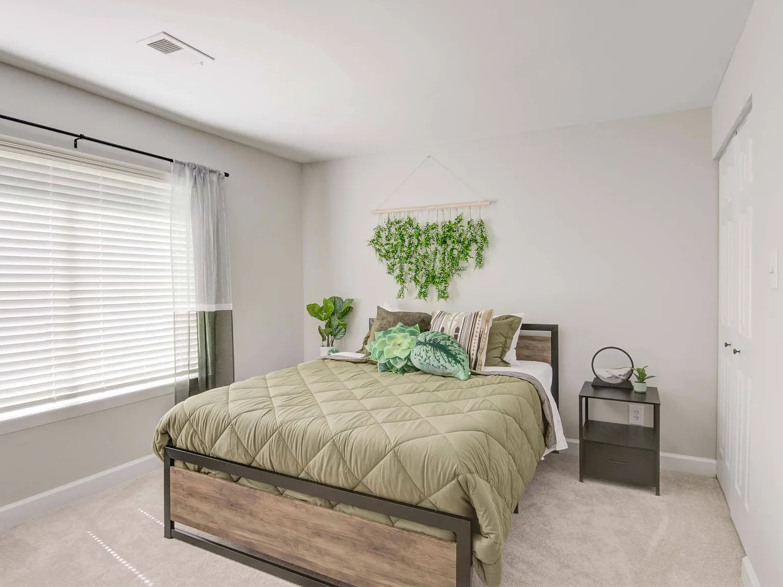 Avana Stoney Ridge — Photo 3