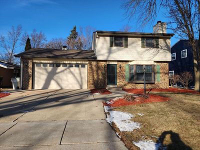 1500 West Maplewood COURT, Milwaukee, WI, 53221