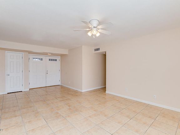 5th image of 1901 W Onza Ave