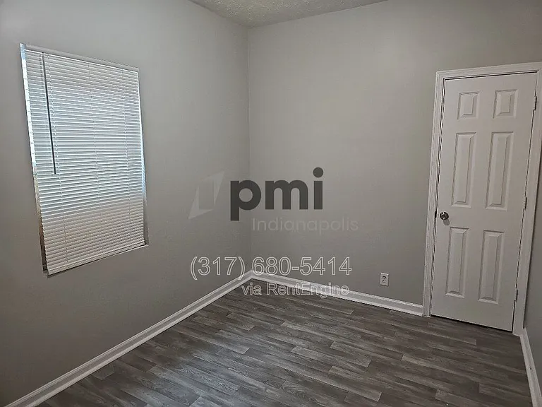 114 Adler St — Photo 19