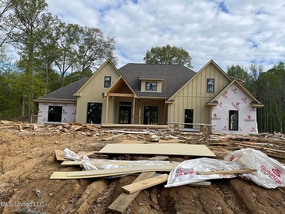 1st image of 7650 Soaring Oaks Dr