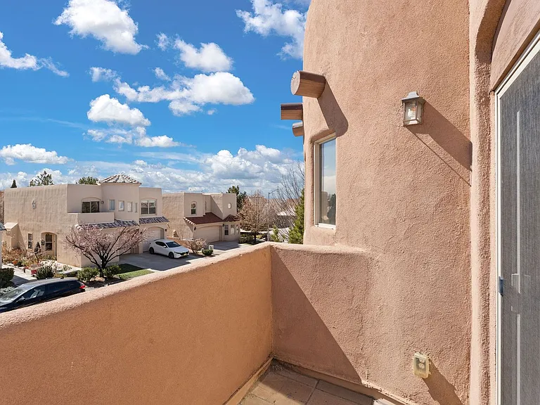 7127 Calle Alegria NE — Photo 34
