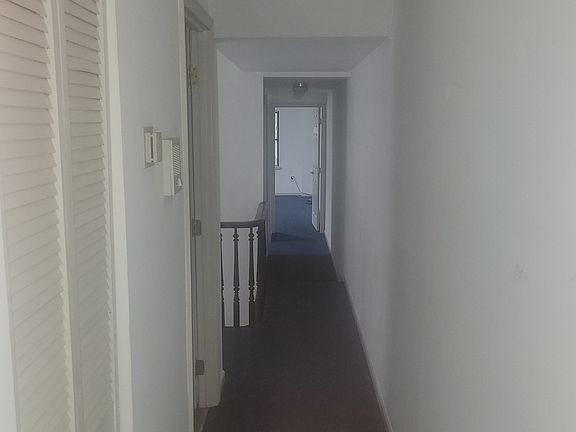 2nd image of 1807 Fairmount Ave #3