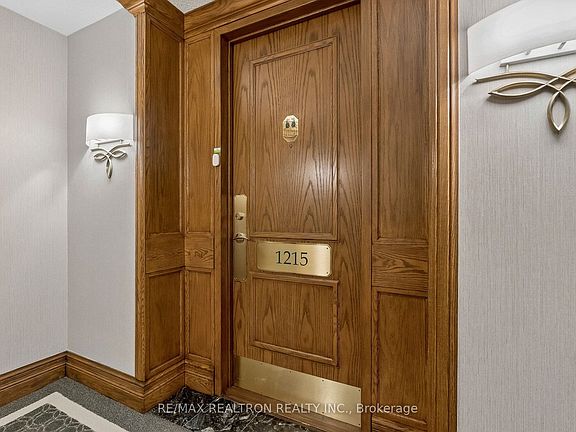 4th image of 610 Bullock Dr #1215