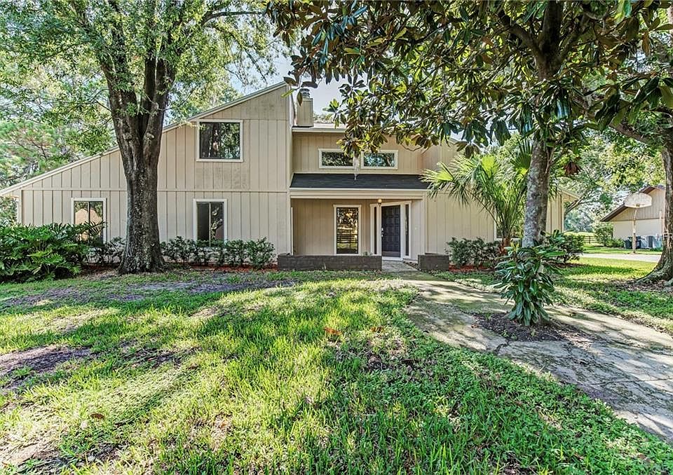 1st image of 192 Wood Hall Dr