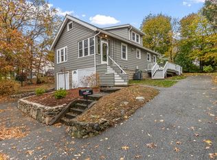 28 Orcutt Ave, Saugus, MA 01906