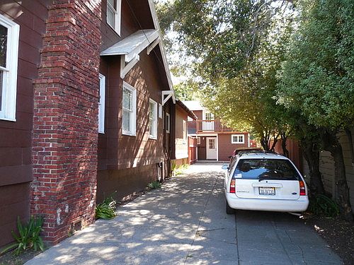 2nd image of 6416 Colby St