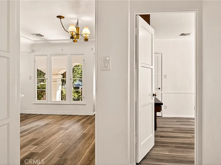 4167 Brunswick Ave — Photo 16