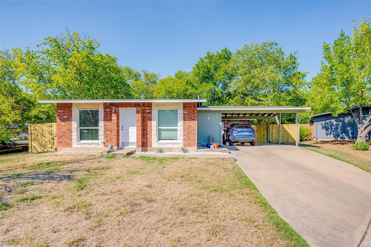 Building Photo - 3304 Dolphin Cv #A