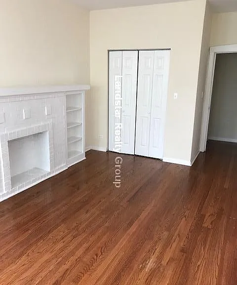4453 N Hamlin Ave #2 — Photo 9