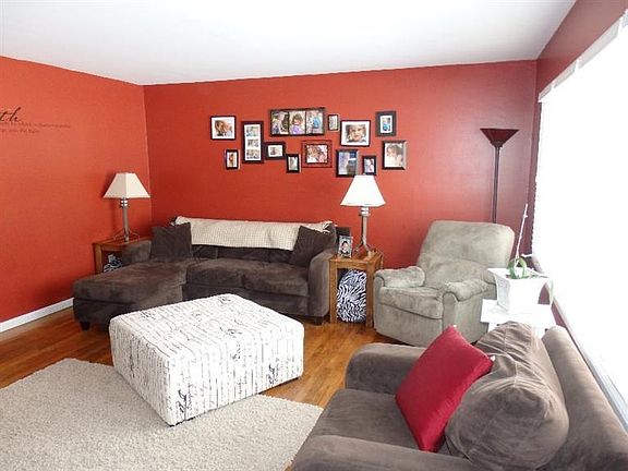 3rd image of 5833 McCasland Ave
