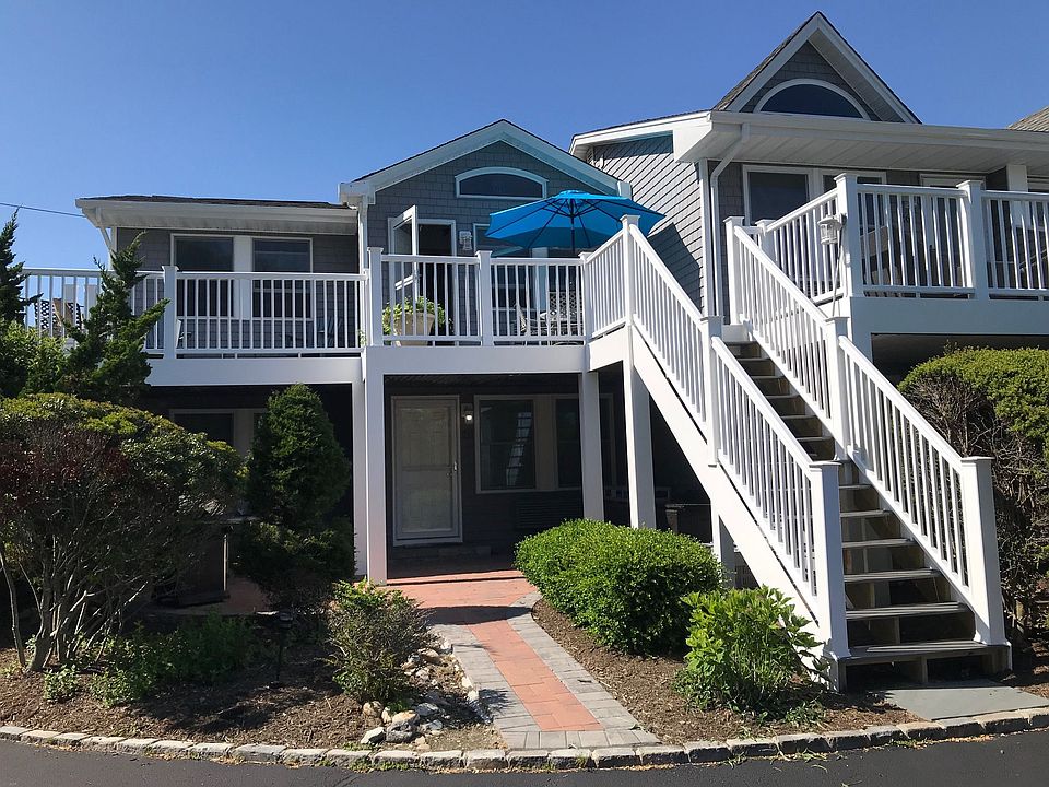 1st image of 402 W Lake Dr Unit 25