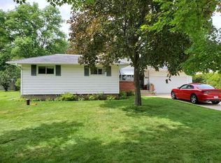 1931 Pleasant View Dr, Wisconsin Rapids, WI 54494