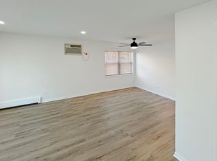 101 N Avon Rd APT 1, Elmhurst, IL 60126