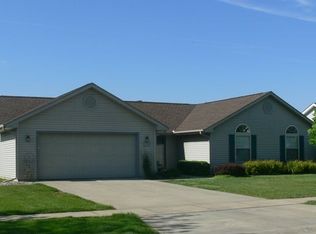 1509 E Grand Ave, Saint Joseph, IL