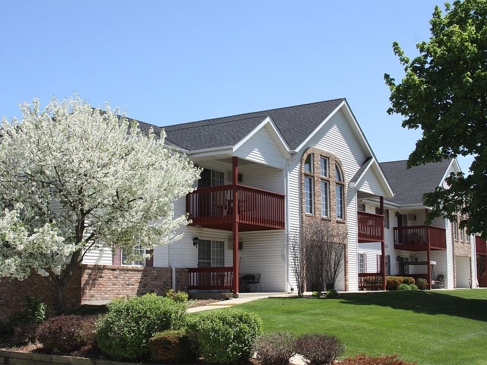 Front of Building Facing South