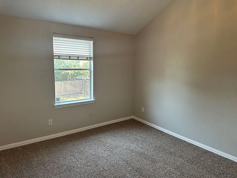 1117 Acacia Dr — Photo 21