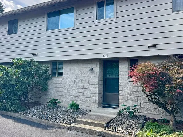3116 SE Chestnut St, Milwaukie, OR 97267