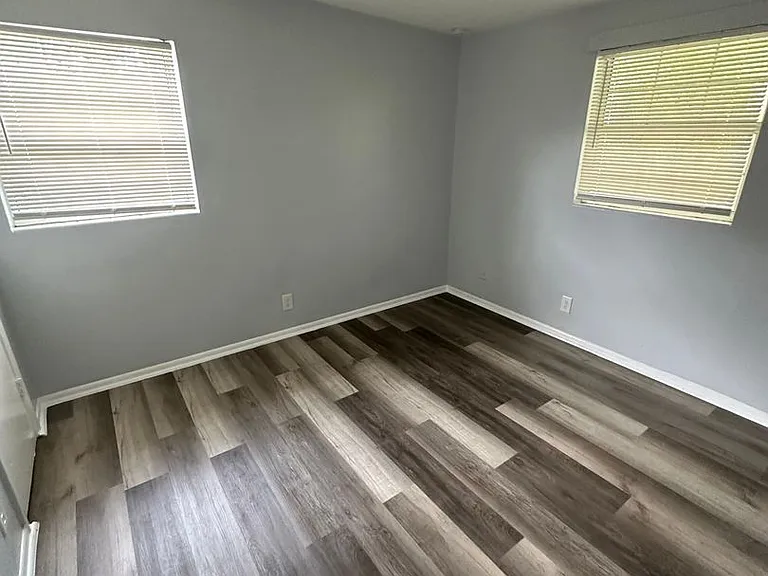3805 Fairfax St — Photo 11
