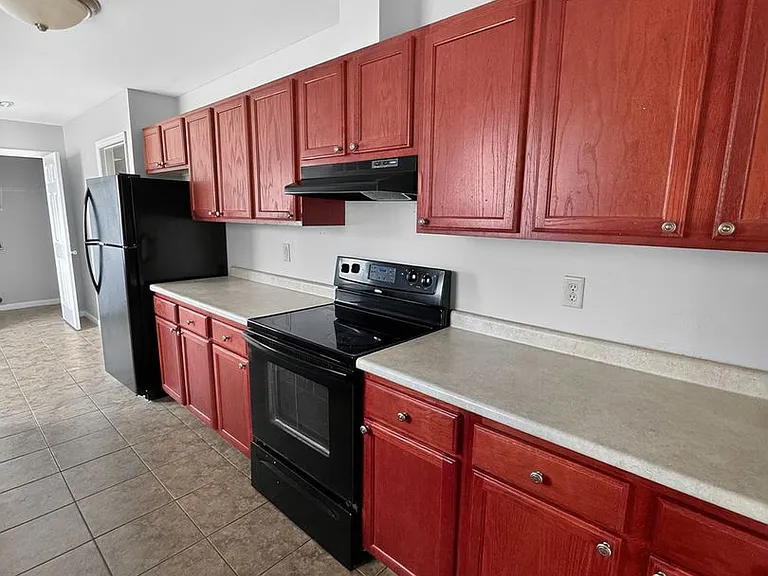 12 E Beaver Ln — Photo 11