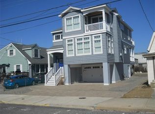 312 N 6th St, Surf City, NJ 08008