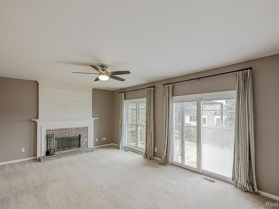 3664 Green Meadow Ln, photo 19