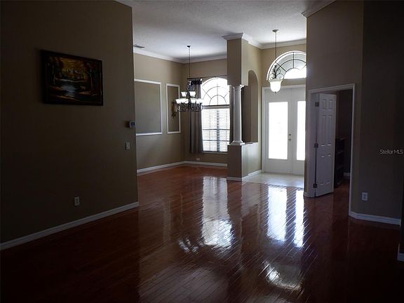 5th image of 1936 Cascades Cove Dr