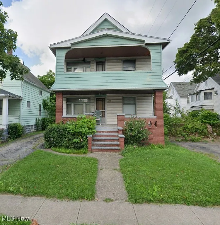3180 E 134th St photo 1